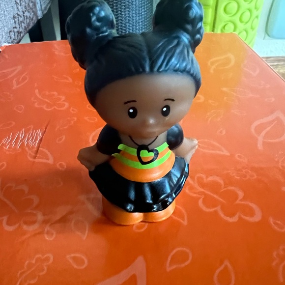 Fisher-Price Little People Halloween House - Picture 9 of 11